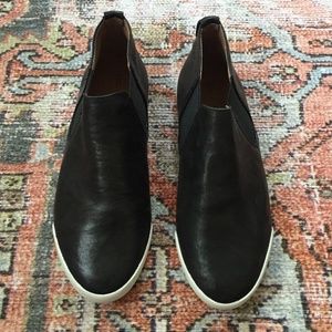 Frye Black Leather Melanie Chelsea Bootie Sneakers